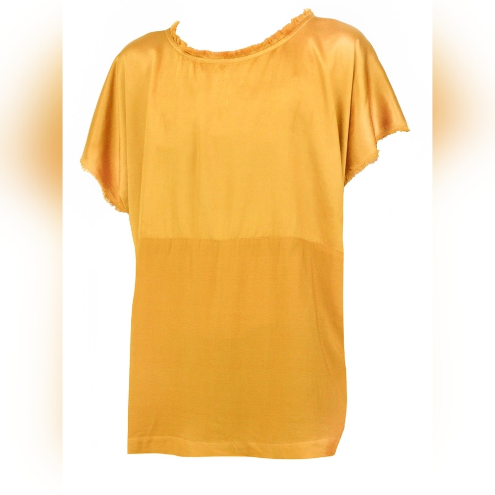 NWT silky top